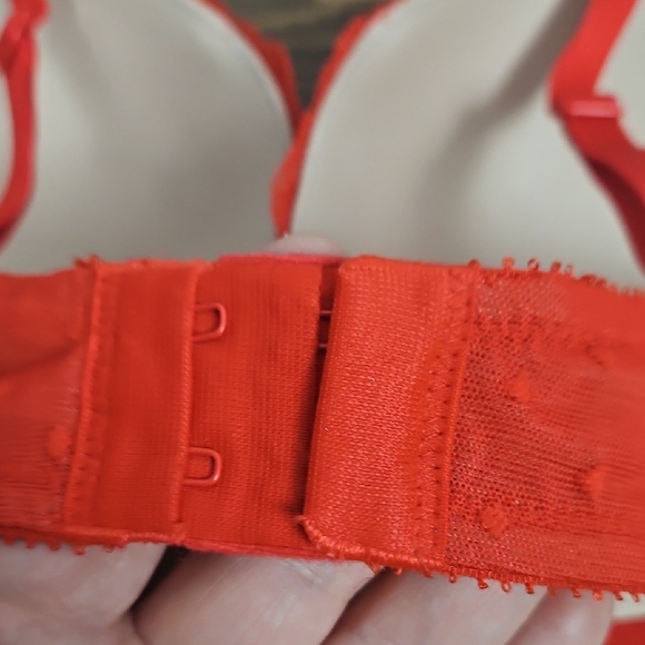 Victoria's Secret Red Push Up Bra with Lace Overlay - Size 36D - Picture 8 of 14